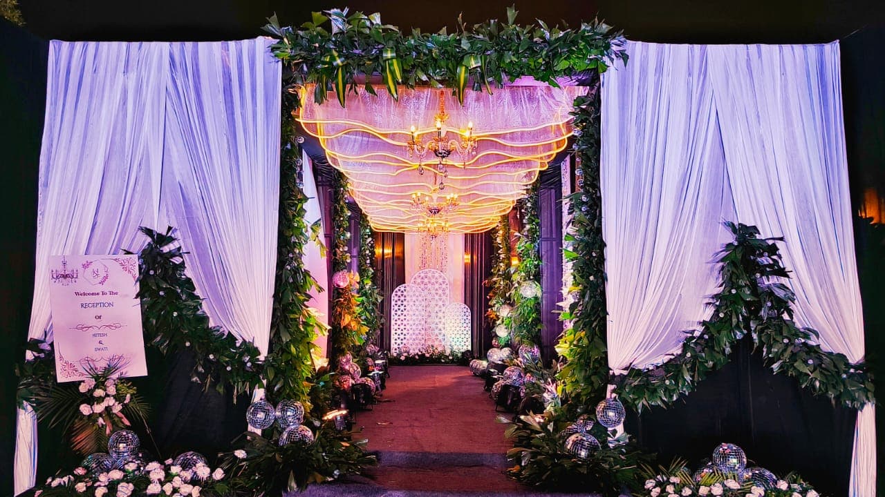Grand venue lighting